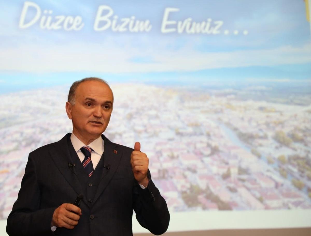 D&uuml;zce doğal taş &uuml;retiminde iddialı konuma geliyor