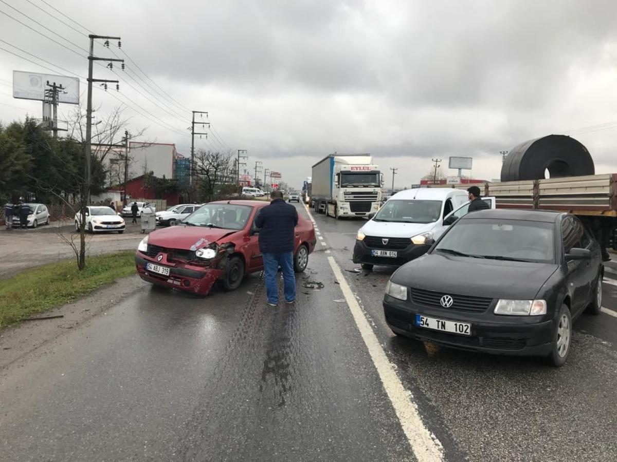 D100 karayolunda zincirleme kaza