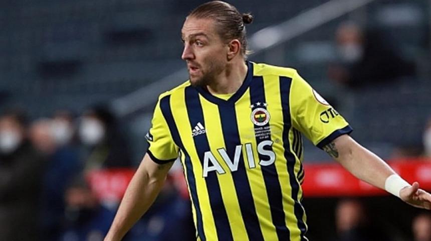 Caner Erkin kornerden 5. asistini yaptı
