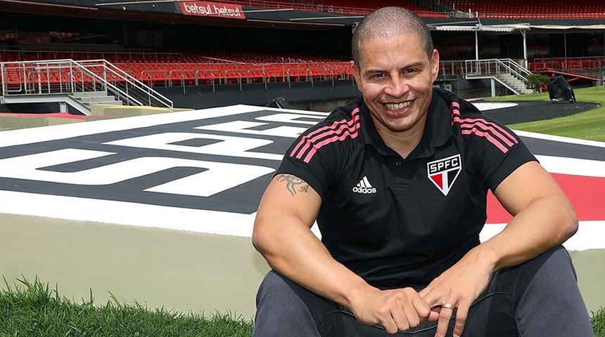 Sao Paulo'dan Türkiye'ye Alex de Souza mesajı