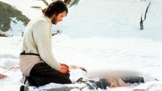 Yıllar sonra tekrar anlattı: ''Uçak kazasında ölen arkadaşlarımızın etlerini yedik!''