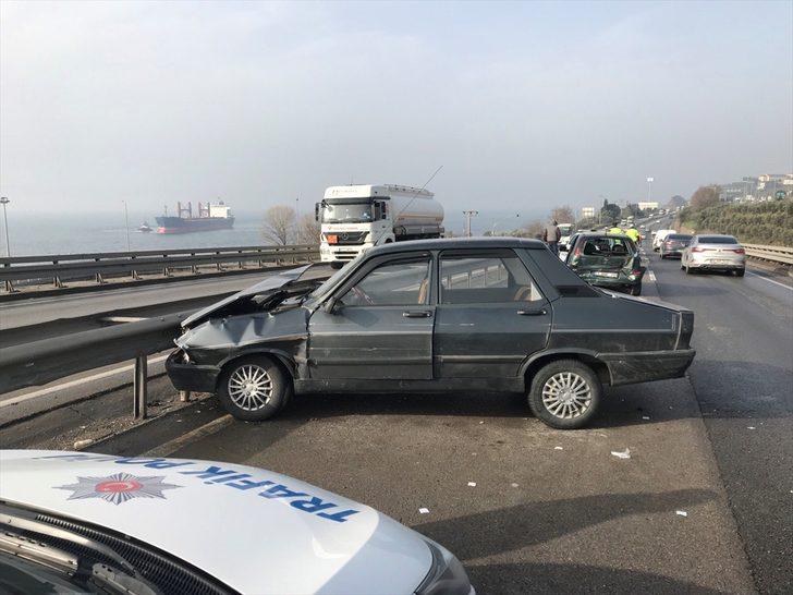 Kocaeli'de zincirleme trafik kazası: 6 yaralı G1