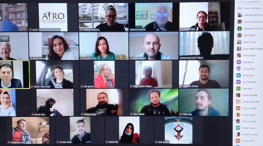 Kuşadası’nda Mezar Taşları Uzman Rehber Eğitimi başladı