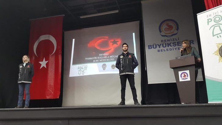 Narko-Rehber projesi anne ve anne adaylarına seminer verildi G1