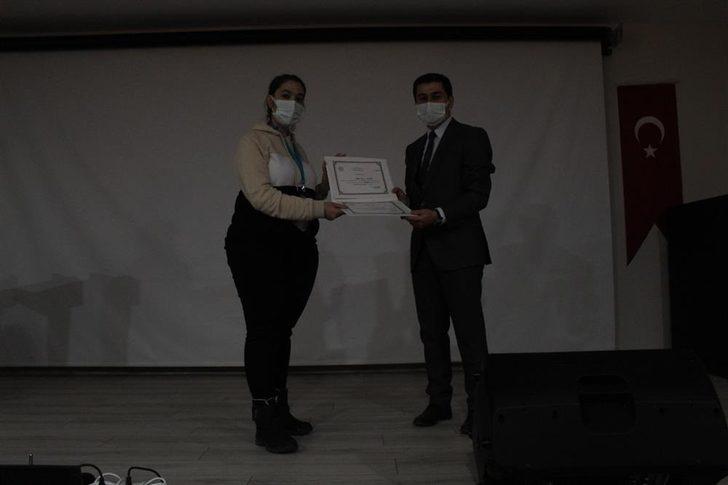 ’Gebe Sınıfı/Okulu Eğitici Eğitimi’ düzenlendi G4