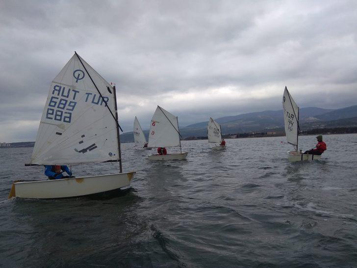 Yelken yarışmaları Erdek’te yapıldı G1