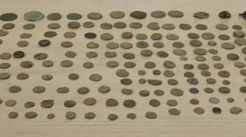 Denizli'de 476 tarihi eser ele geçirildi, 6 şüpheli gözaltına alındı