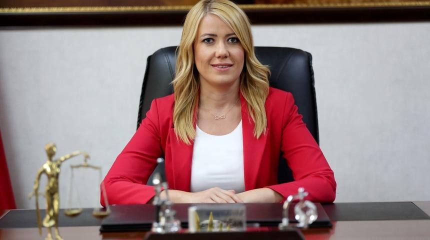 23 Nisan&rsquo;a &ouml;zel &ouml;d&uuml;ll&uuml; resim ve şiir yarışması