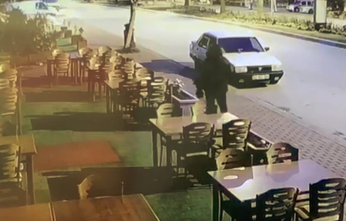 Bu da &ccedil;i&ccedil;ek hırsızı