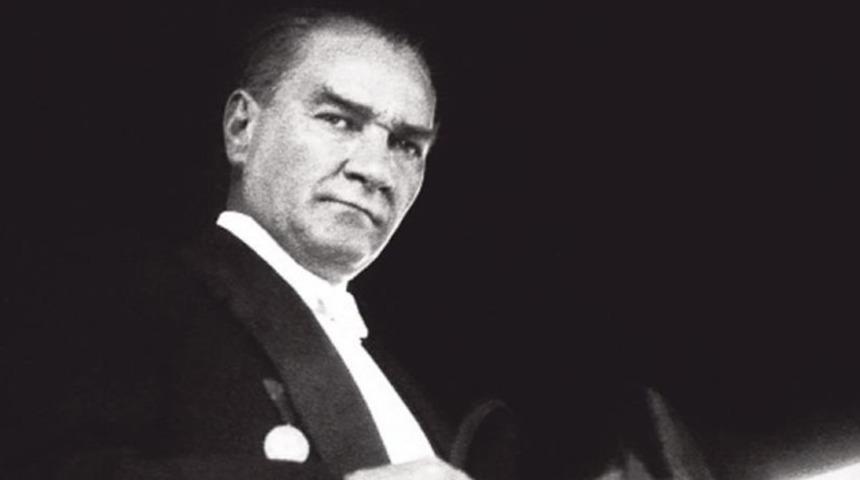 Atat&uuml;rk 94 yıl &ouml;nce bu tabloyu g&ouml;rm&uuml;şt&uuml;