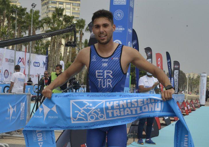 Kürsüye İzmir damgası G1