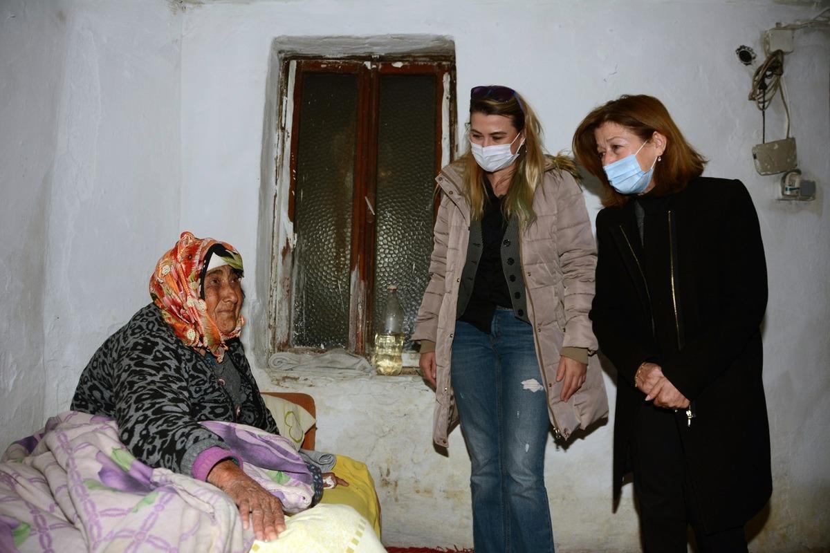 Evi yanan Y&uuml;rekli ailesine Menteşe Belediyesinden yardım