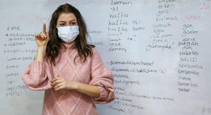 Buca’nın iletişim engelini kaldıran kursu G1