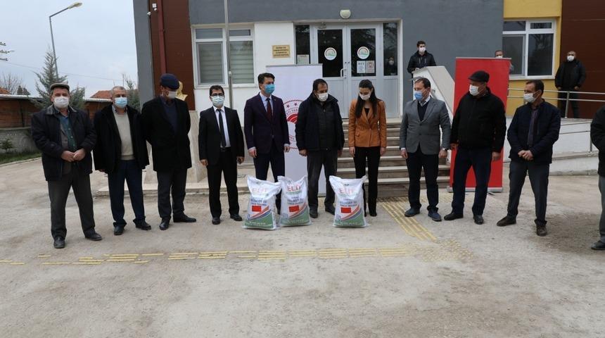 Yem a&ccedil;ığını karşılamak i&ccedil;in yonca ekimi teşvik ediliyor