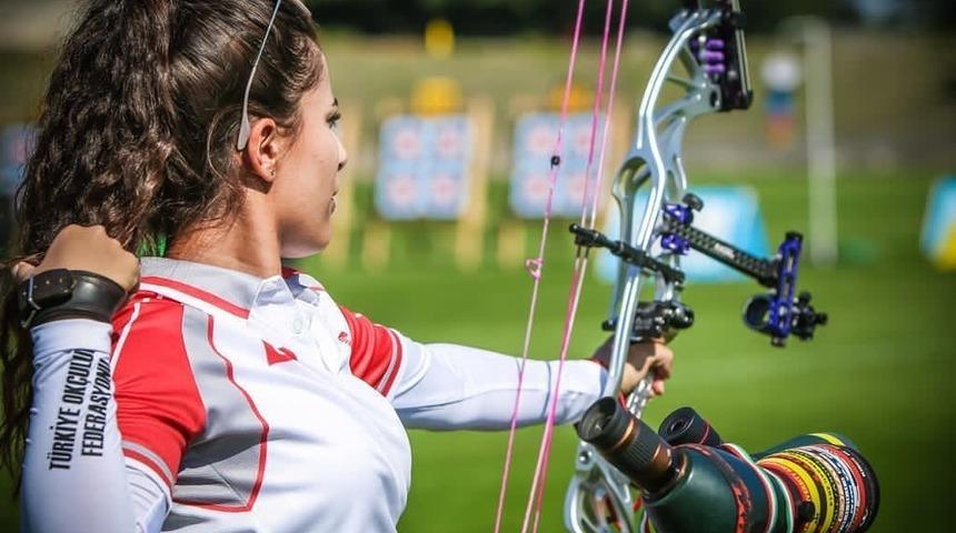 Gizem Elmaağa&ccedil;lı milli takımın madalya umudu olacak