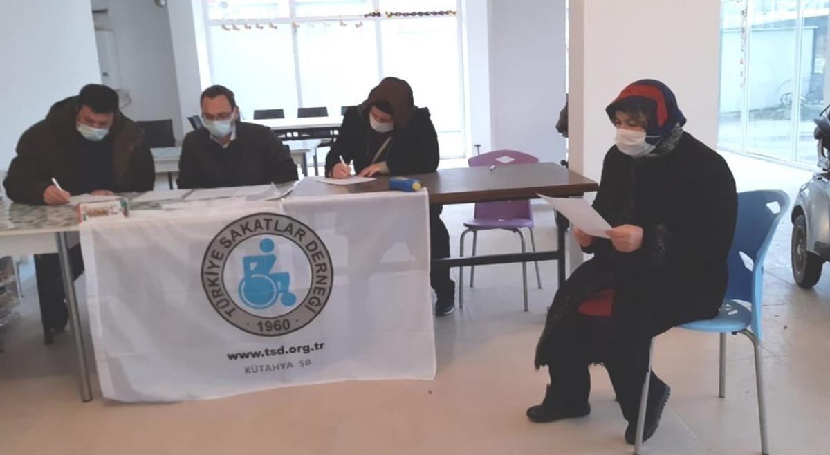 Başkan Yakar: "K&uuml;tahya&rsquo;da 10 bin 810 kişi &uuml;zerinde engel var"