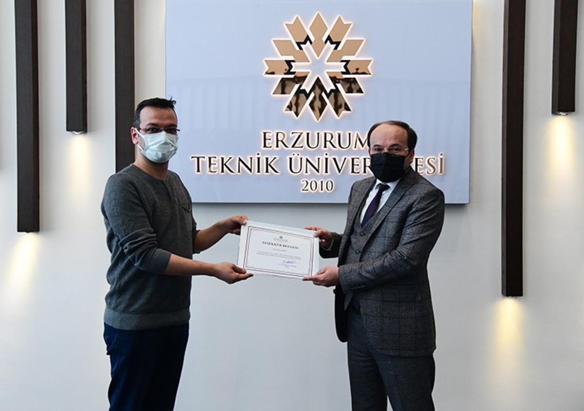 ET&Uuml;&rsquo;de 5 yılını dolduran personellere teşekk&uuml;r belgesi verildi