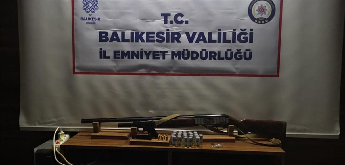 Balıkesir&rsquo;de polisten uyuşturucu ve asayiş uygulaması