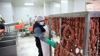 Aydın'ın geleneksel lezzeti İncirliova deve sucuğuna coğrafi işaret tescili