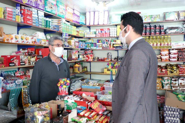 Yenişehir Kaymakamı Beşikçi, vatandaşların taleplerini dinleyip uyarıda bulundu G1