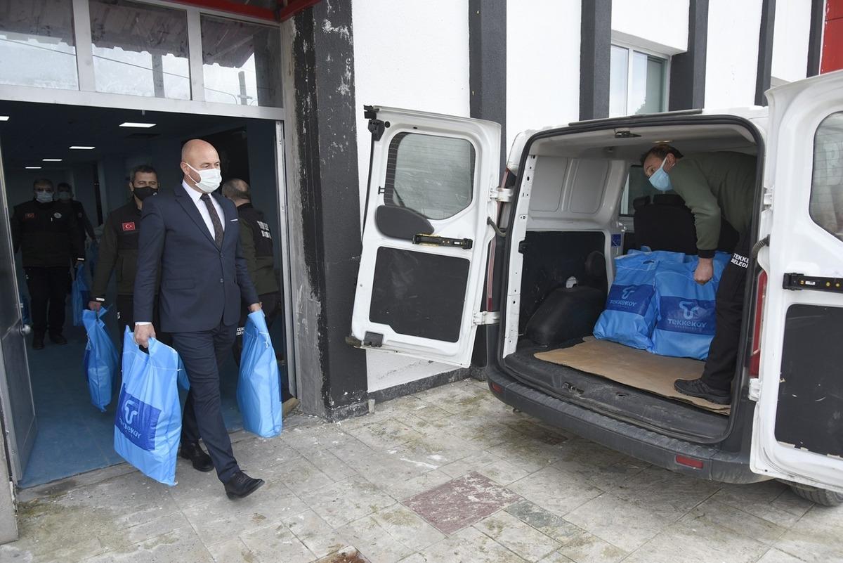 Tekkek&ouml;y&rsquo;den 365 g&uuml;n sosyal yardım