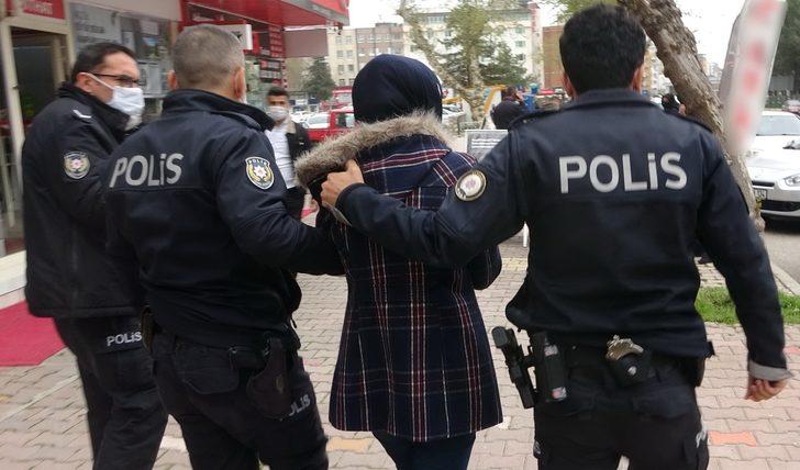 8 katlı binanın çatısına çıkan genç kız yürekleri ağza getirdi G2