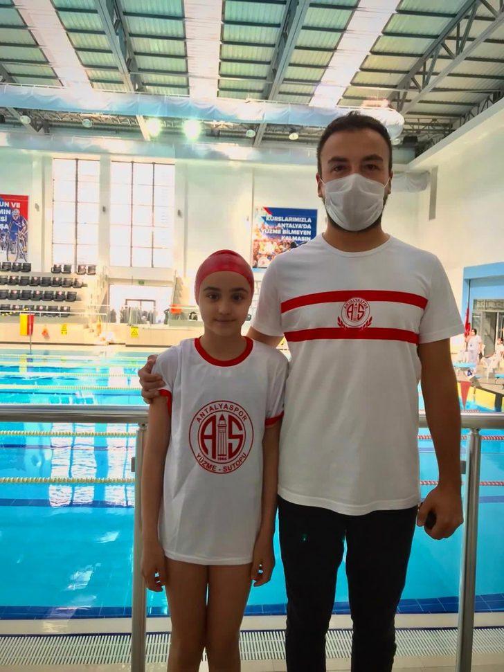 Antayasporlu Beste, yüzmede Antalya Şampiyonu oldu G2