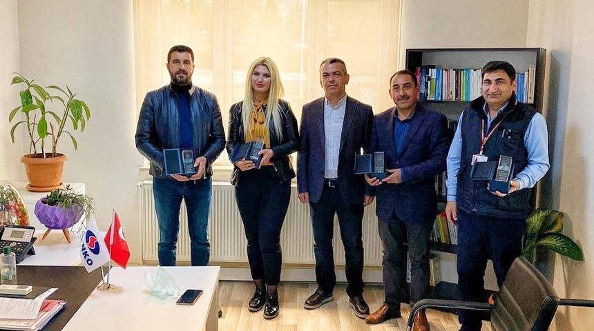 SANKO&rsquo;dan sağlık &ccedil;alışanlarına plaket