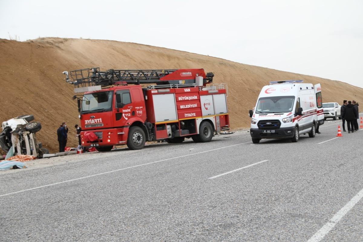 Başkale&rsquo;deki kazada hayatını kaybederlerin isimleri belirlendi