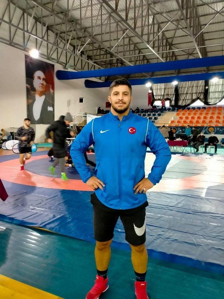 İzmitli güreşçiler Antalya’da Kocaeli’ni tecrübe edindi G3