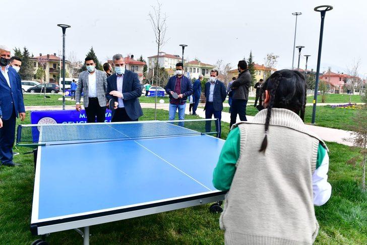 Yeşilyurt Belediyesi, masa tenisi etkinliği düzenledi G3
