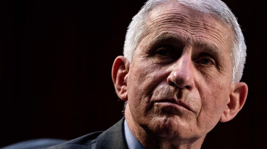 Dr. Anthony Fauci'den tedirgin eden sözler: ABD yeni bir Covid-19 dalgasının eşiğinde