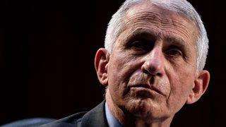 Dr. Anthony Fauci'den tedirgin eden sözler: ABD yeni bir Covid-19 dalgasının eşiğinde