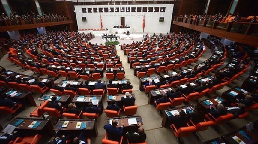 G&uuml;venlik soruşturması teklifinde değişiklik: &Ouml;ğretmenler soruşturma kapsamına alındı