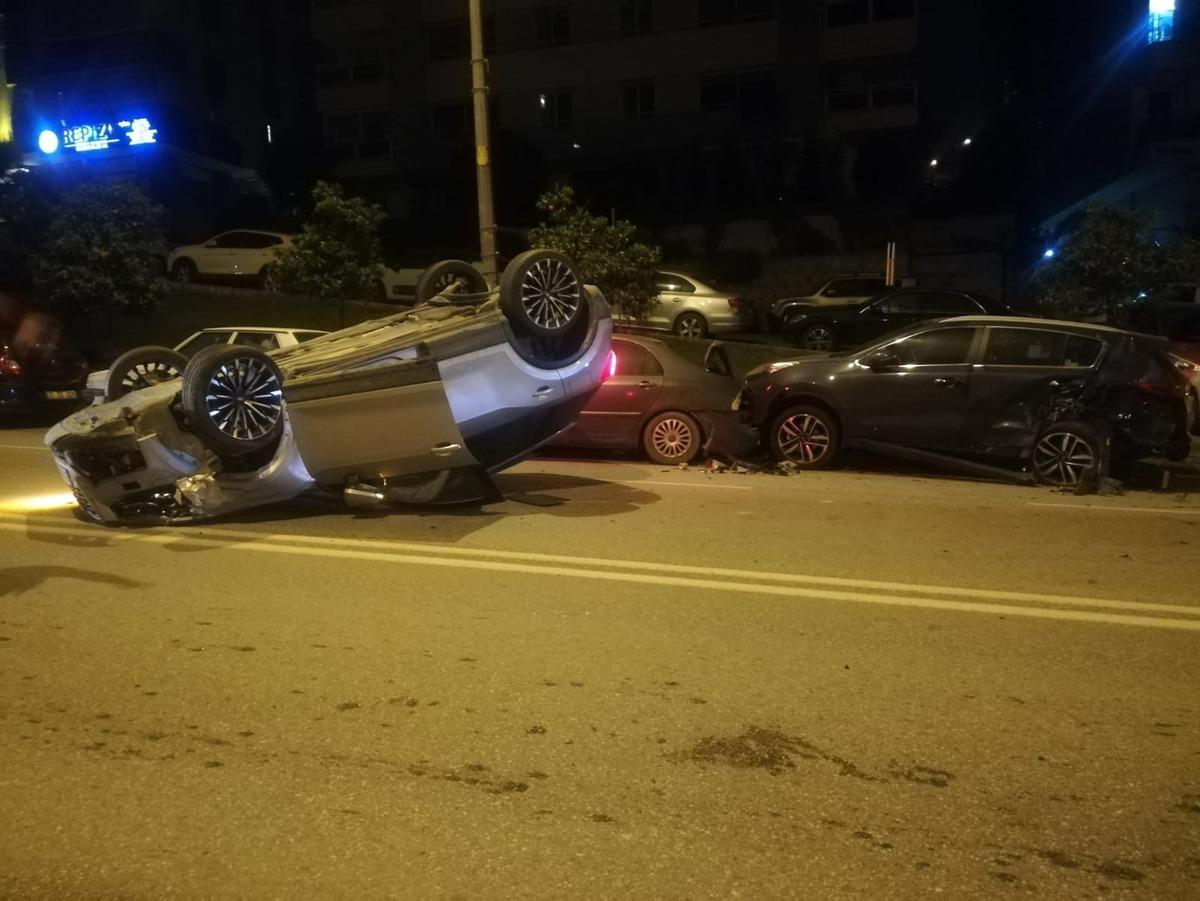 L&uuml;ks cip park halindeki araca &ccedil;arpıp takla attı