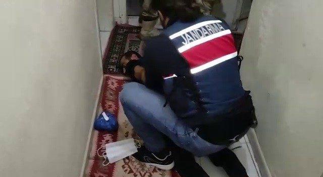 Osmaniye merkezli DEAŞ operasyonu: 33 gözaltı 1