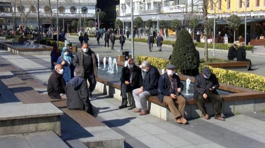 Kırmızı şehir Trabzon'dan müjdeli haber! 65 yaş üstü vaka sayıları azaldı