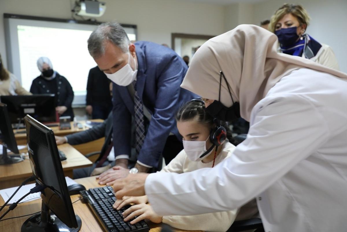 Engeller İneg&ouml;l Belediyesiyle aşılıyor