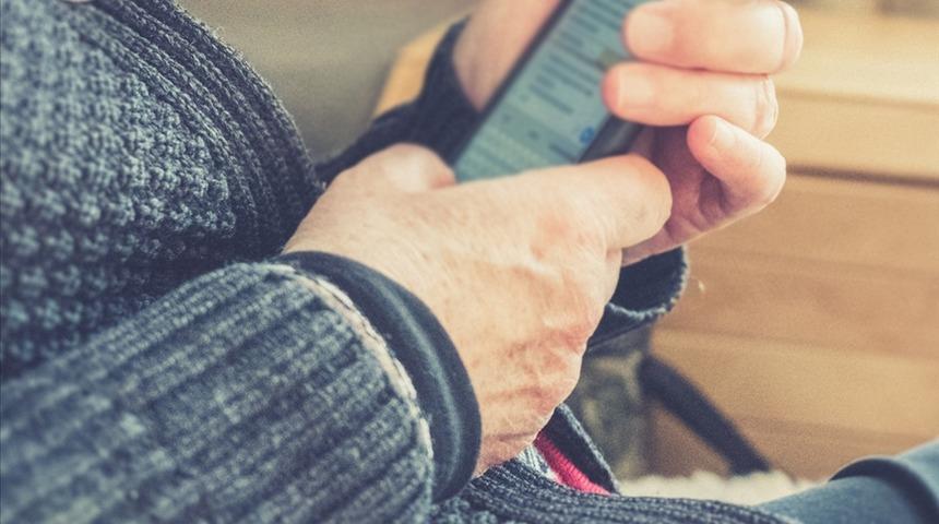 Ücretsiz uygulamalardan bazıları kişisel verileri hedef alıyor