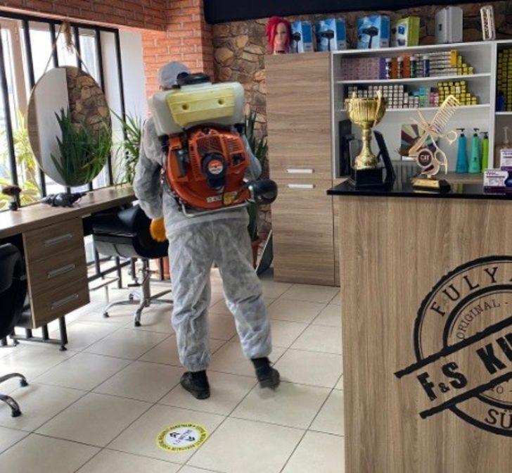 Berber ve kuaföler dezenfekte ediliyor G1