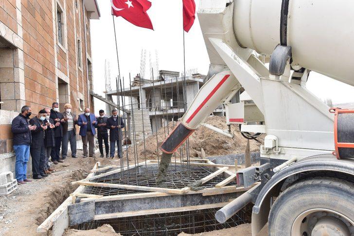 Şehit Eren Öztürk’ün vasiyet ettiği cami inşaatı hayırseverlerin yardımını bekliyor G5