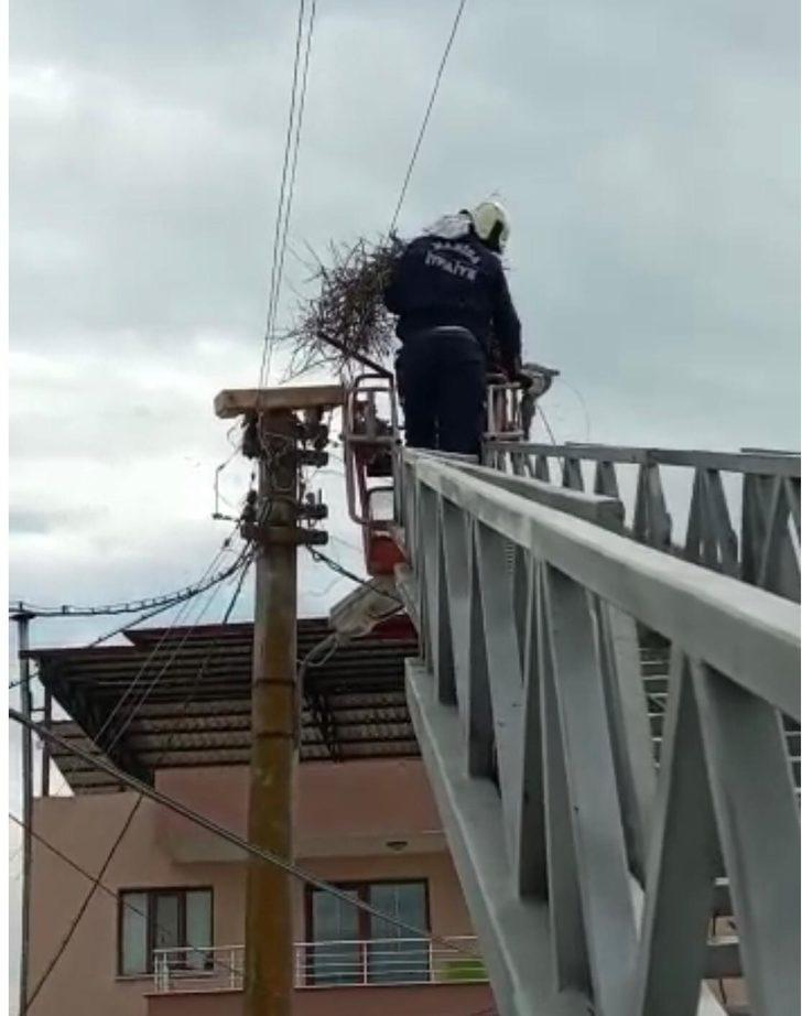 Manisa itfaiyesi hayvanların yardımına koştu G5