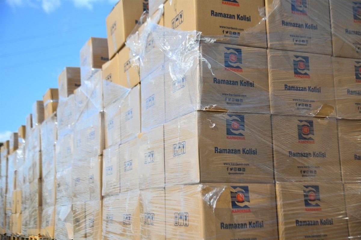 KARDEMİR ramazanda ihtiya&ccedil; sahiplerine ulaştırılmak &uuml;zere gıda kolisi yardımında bulundu
