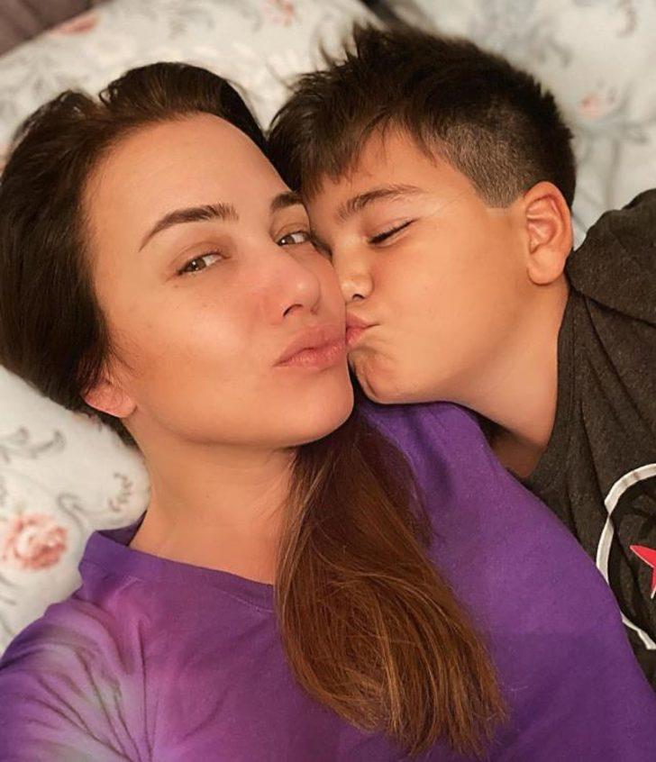 Reha Muhtar ve Deniz Uğur çiftinin ikizleri kocaman oldu! İşte