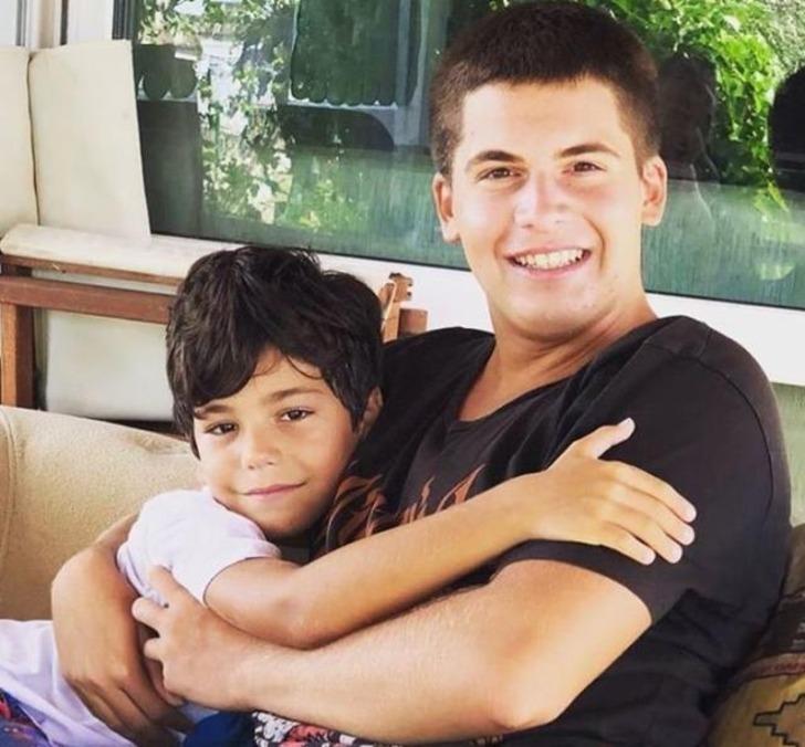 Reha Muhtar ve Deniz Uğur çiftinin ikizleri büyüdü! İşte son halleri... G5