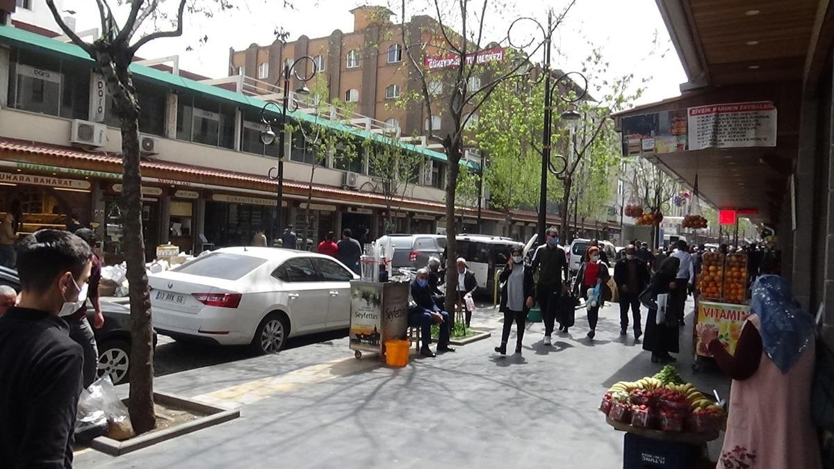 Diyarbakır&rsquo;da kuruyemiş&ccedil;iler Ramazan ayına hazır