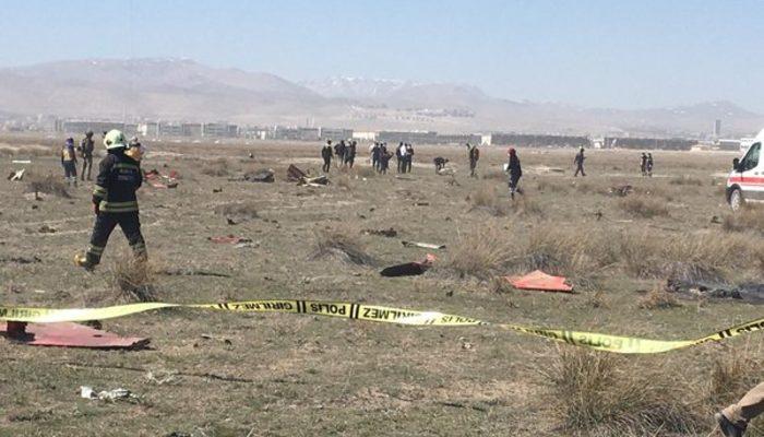 Son Dakika: Konya'da Türk Yıldızları'na ait gösteri uçağı düştü! Pilottan acı haber
