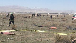 Son Dakika: Konya'da Türk Yıldızları'na ait gösteri uçağı düştü! Pilottan acı haber