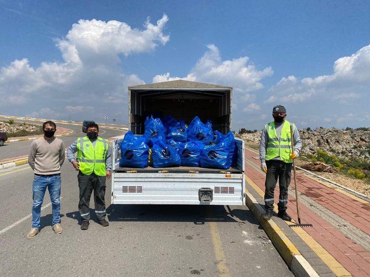 Masa Dağı’nda gönüllü temizlik G1