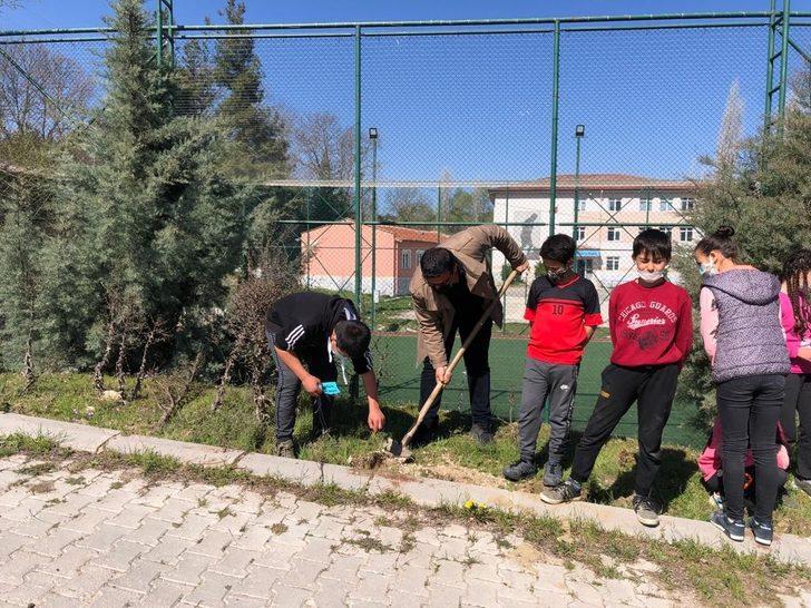 İstiklal Marşı kabulünün 100. yılında ’41 Mısra 41 Fidan’ G2